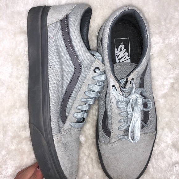 Grey vans - Picture 3 of 4